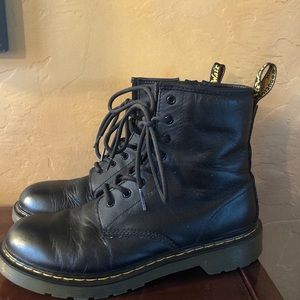 Doc martens 1460y softy T (women’s size 6)
